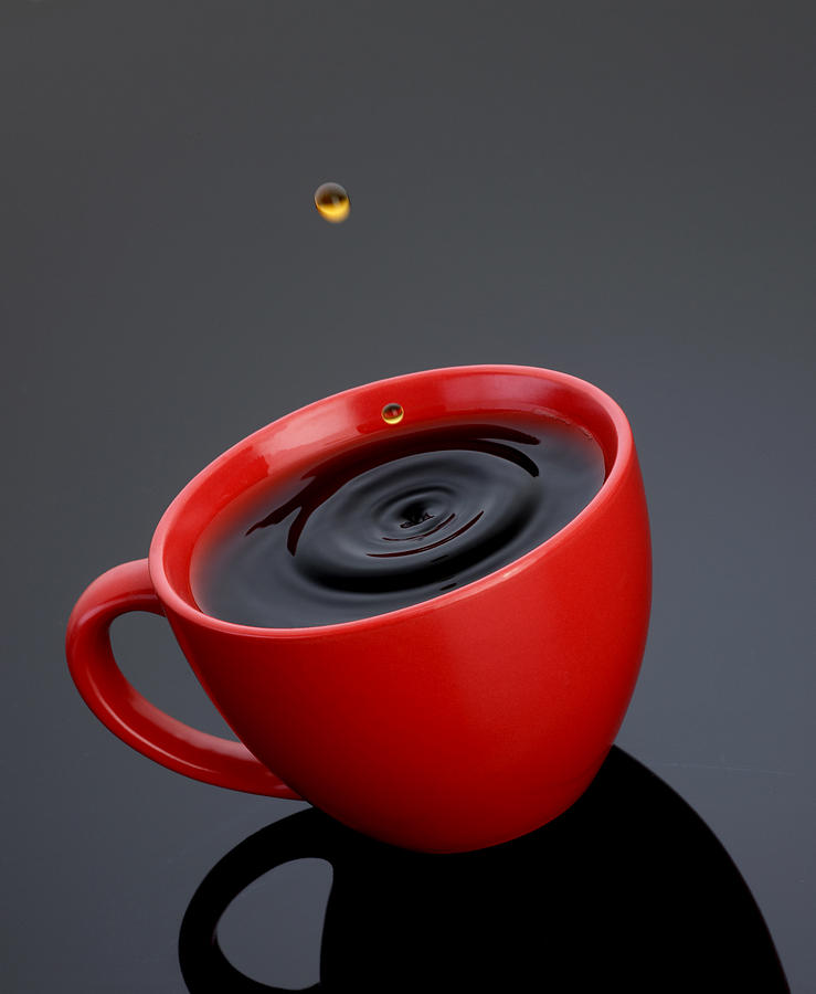 red-coffee-cup-splash-tony-ramos.jpg